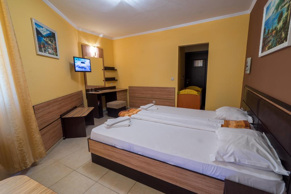 Hotel Luxor Lozenec Exteriér fotografie